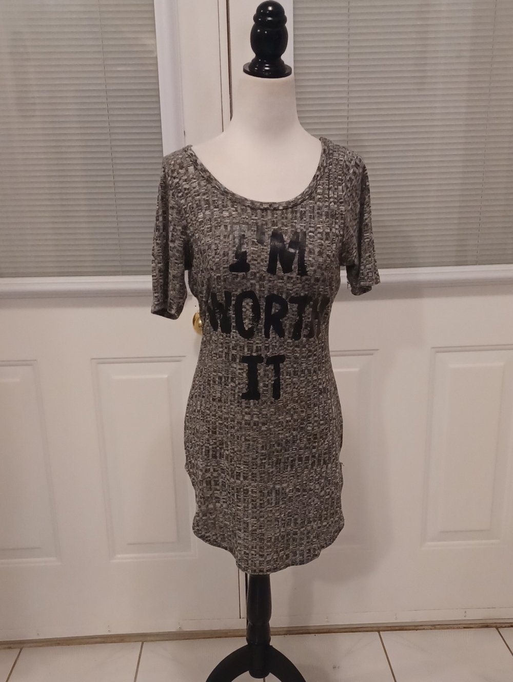 4/$60 Gray T-Shirt Dress With "I'm Worth It" Text - Fits Size Medium